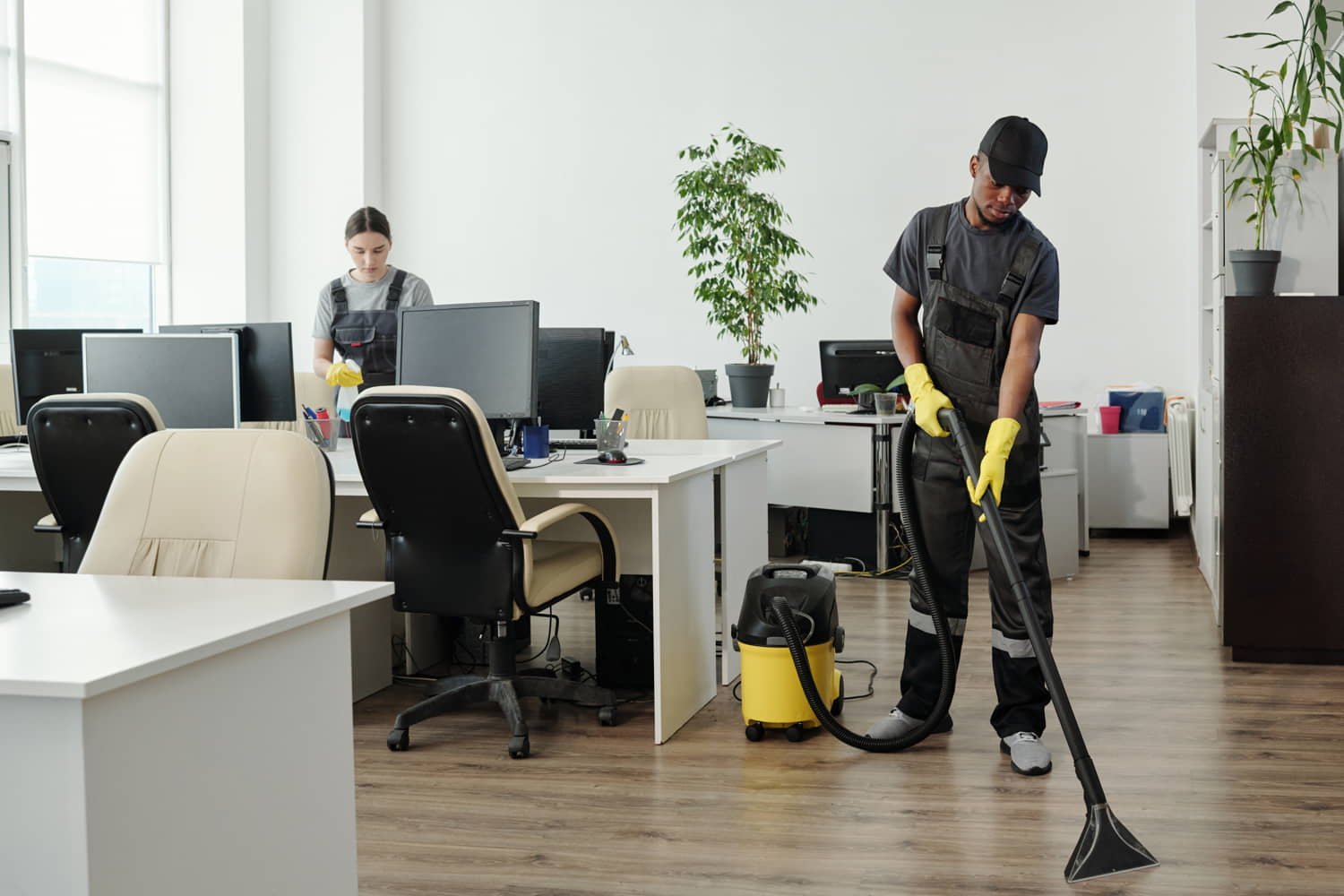office-cleaning-service-in-canada